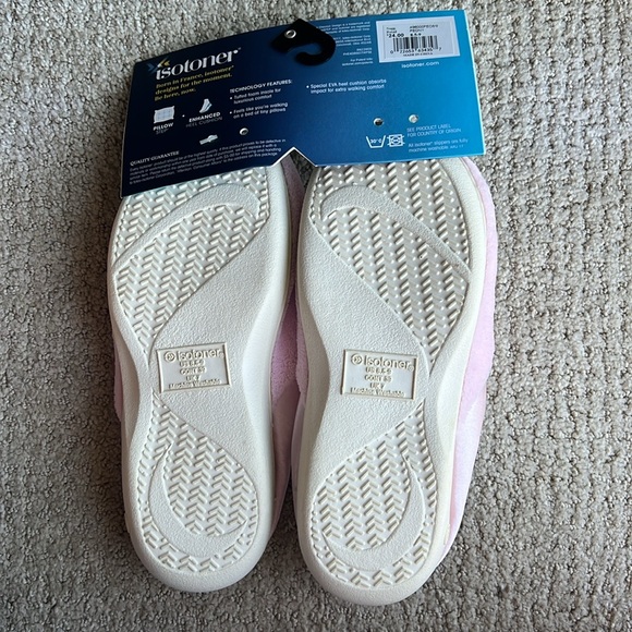 New Isotoner Pillow Step House Shoes/Slippers - Picture 2 of 6